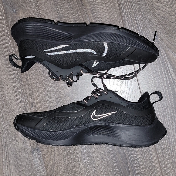 Nike Air Zoom Pegasus 37 shield running shoes size 8.5 - Picture 2 of 9